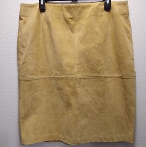 Newport News tan suede skirt